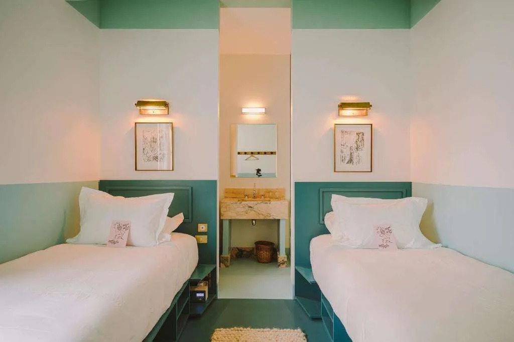 HOTEL AMOUR NICE