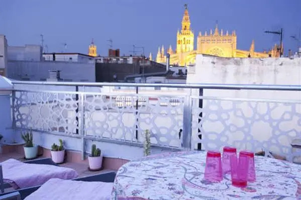 Casas de Sevilla. Apartamentos Nazareno5