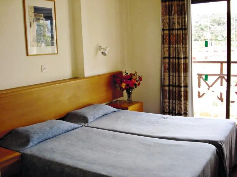 Harry's Hotel