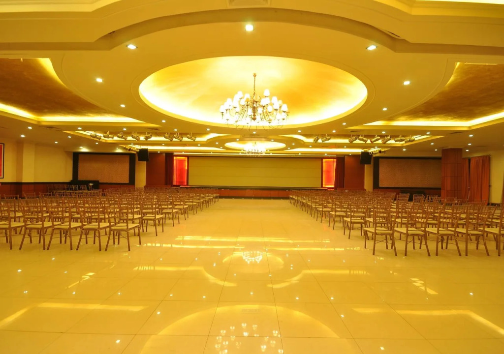 Naga Regent Hotel