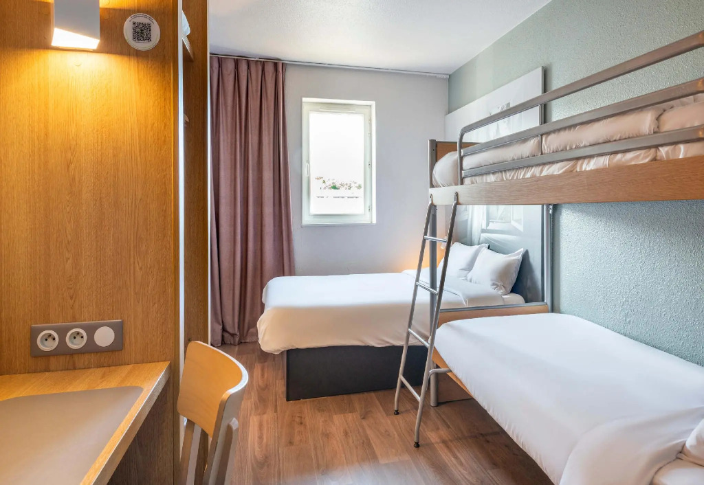 B&B HOTEL Nantes Rezé St Sébastien