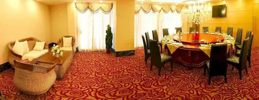 Yijing Hotel