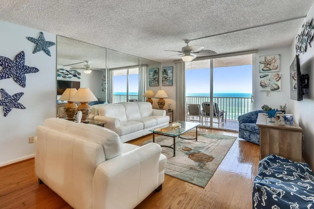 SandCastle 2703 Amazing beach front, Spacious, Updated!