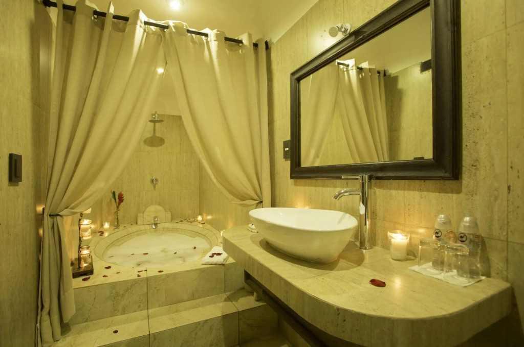 Ciel-Luxe Hotels