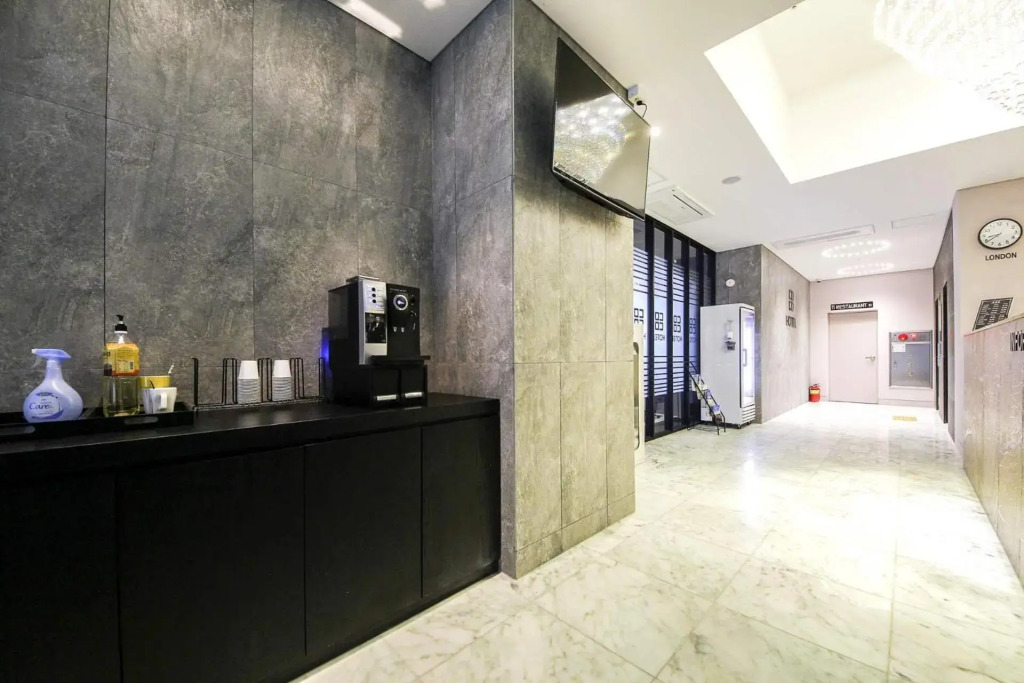 Coco Hotel