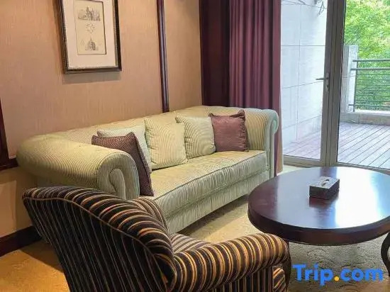 Shanghai Cilver City Club Hotel