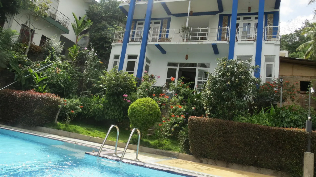 The Change Hotel
