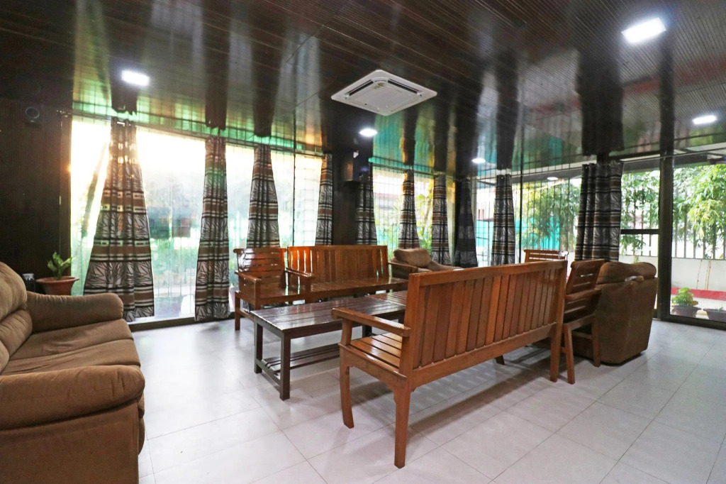 OYO Flagship 37018 Kutumbakam Guest House
