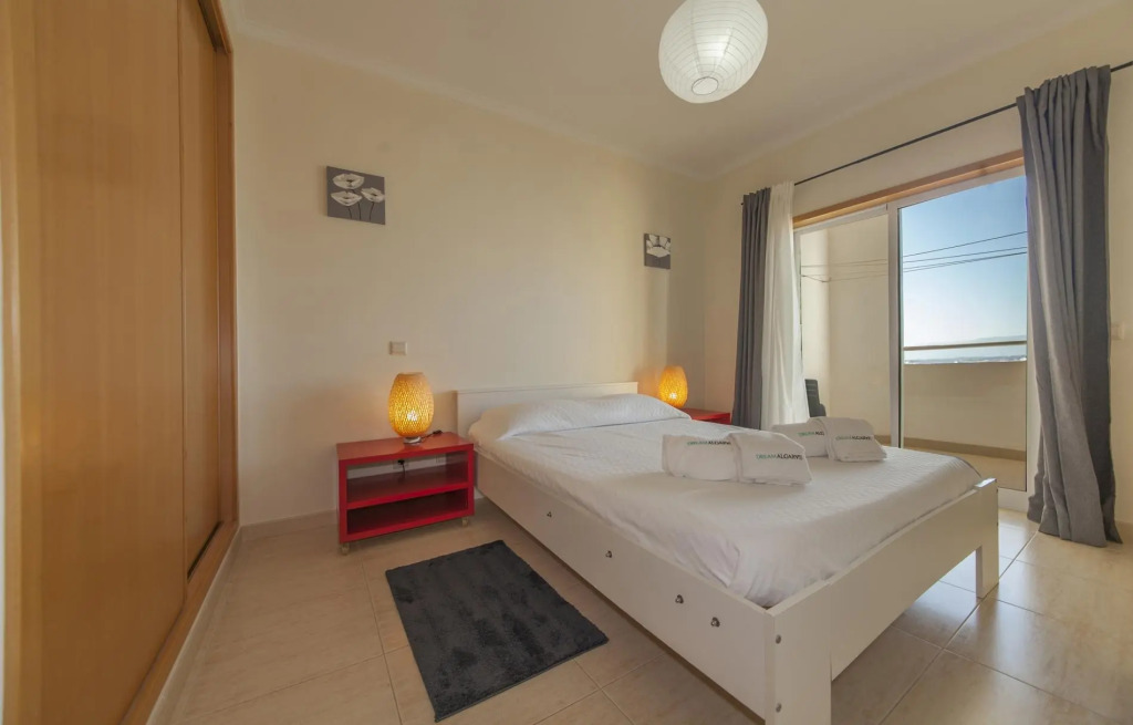B44 - Alto do Quintao Central Apartment