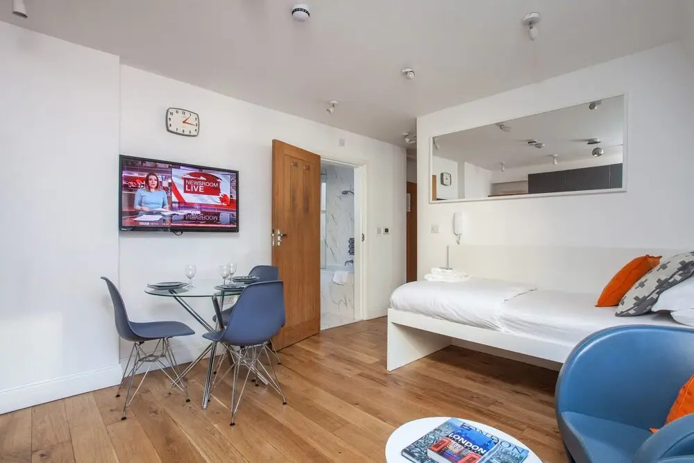 Quality Apartment Shaftersbury Avenue