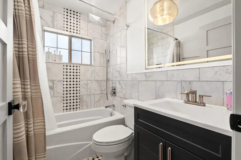 Stylish Villa Near Treasure Island Beaches