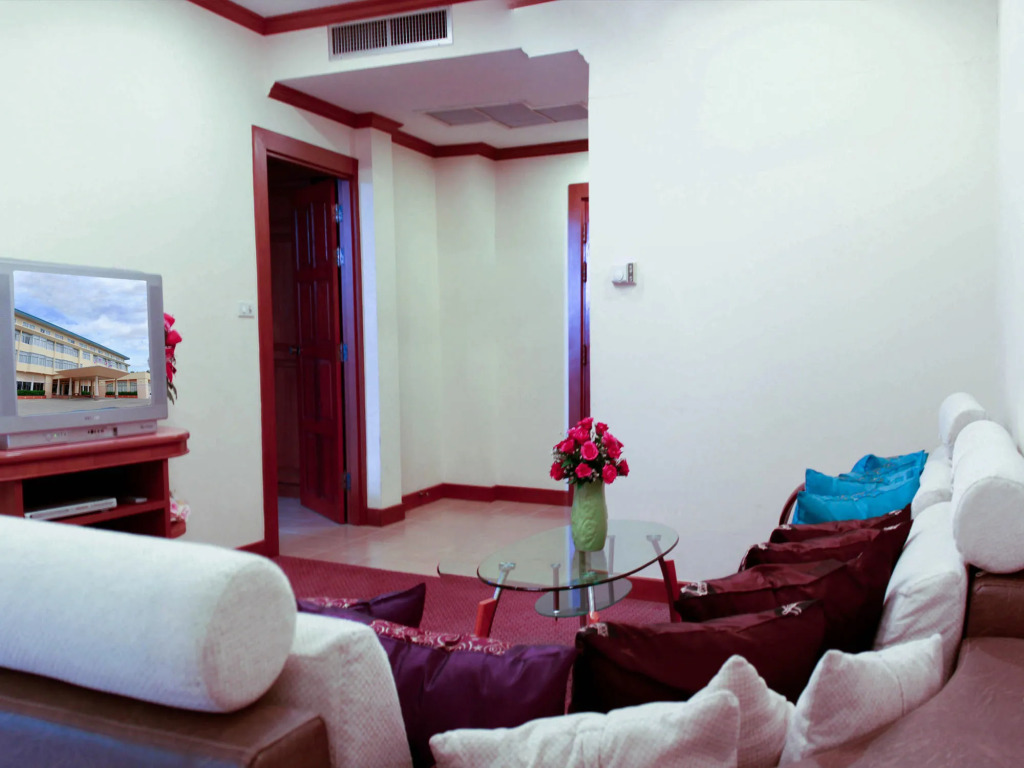 Chumphon Gardens Hotel