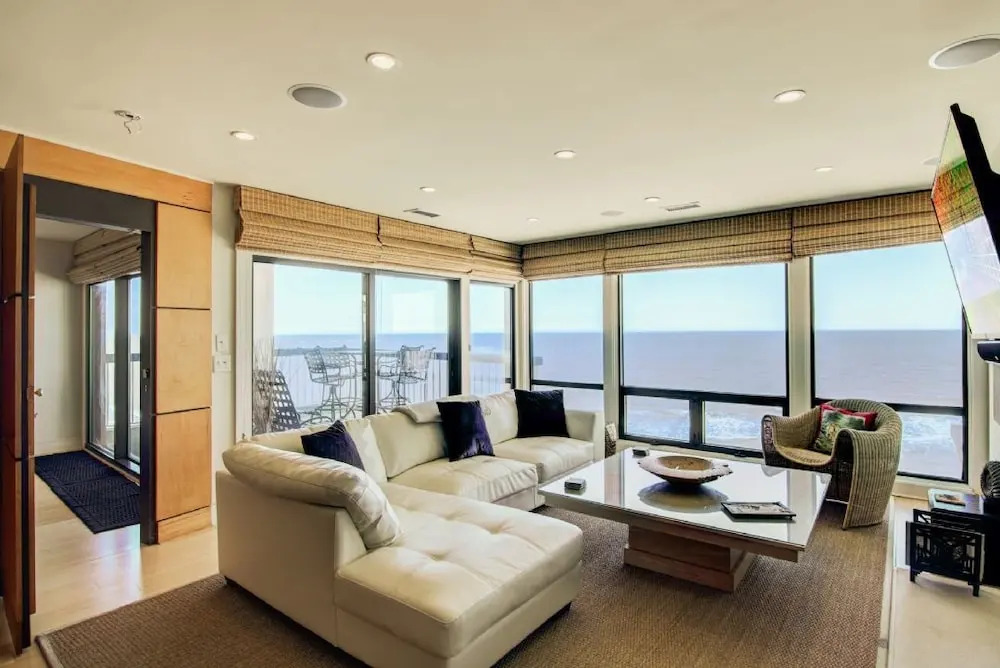 1403 Ocean Club by Avantstay Beach Home w/ Great Kitchen