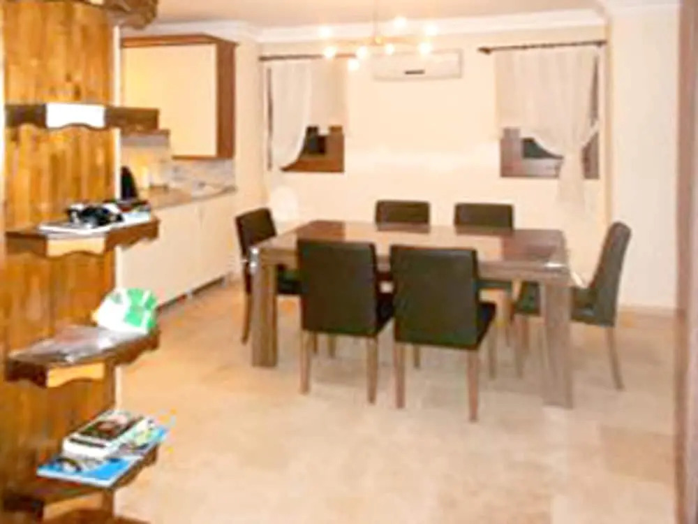 House With 4 Bedrooms in Kuşadası, With Private Pool and Enclosed Garden - 2 km From the Beach