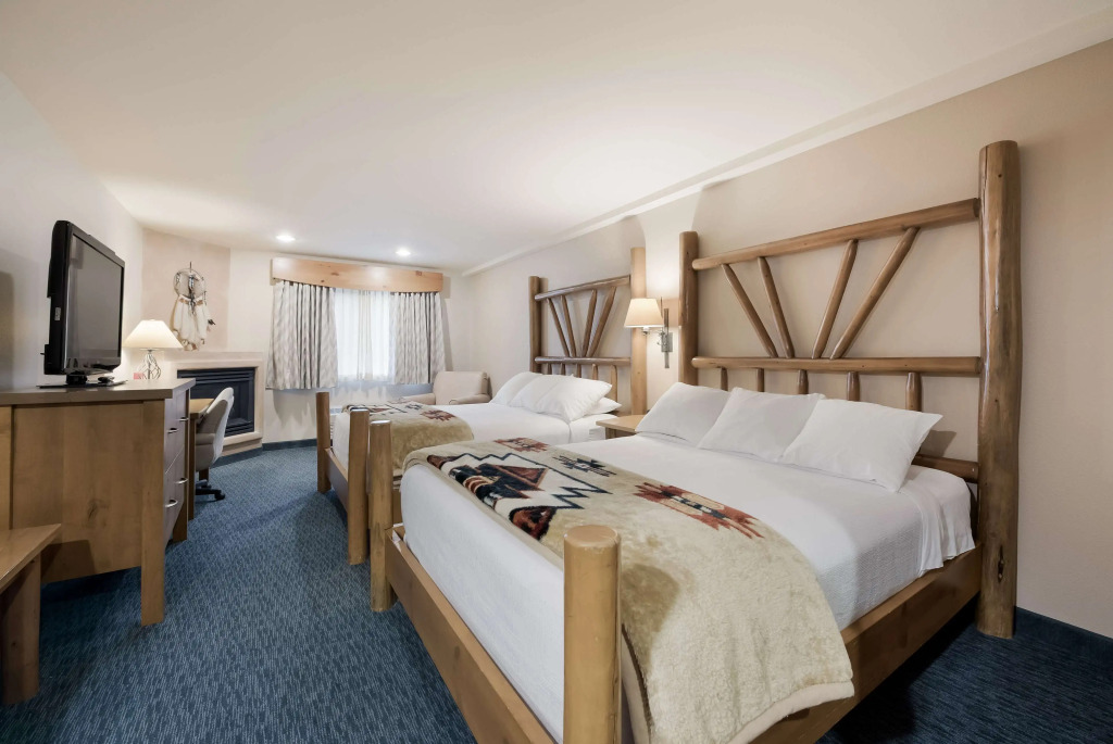 Best Western Plus Kentwood Lodge