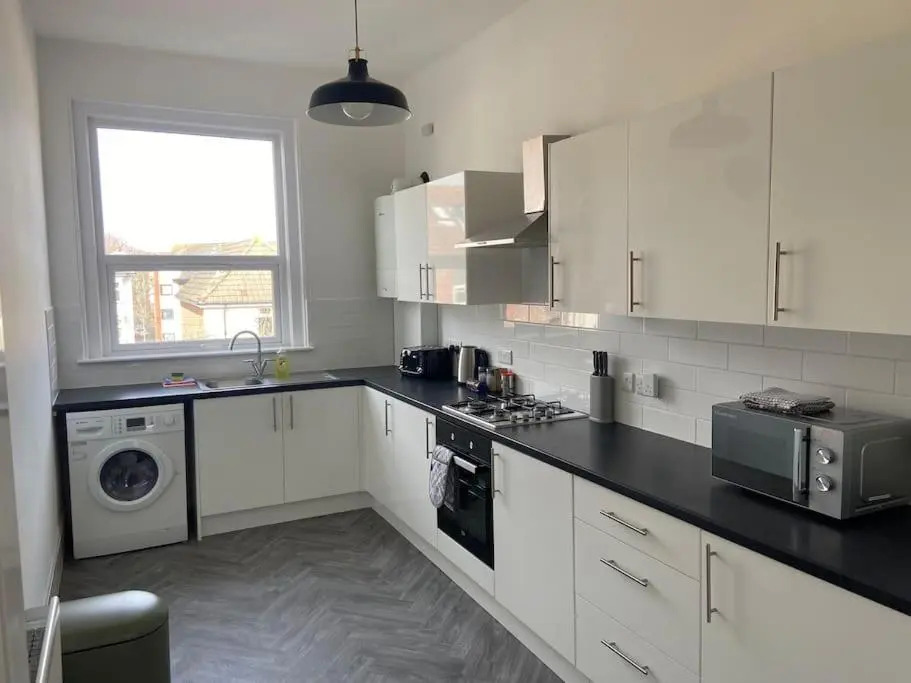 Large Boutique Self Catering Southsea Holiday Flat
