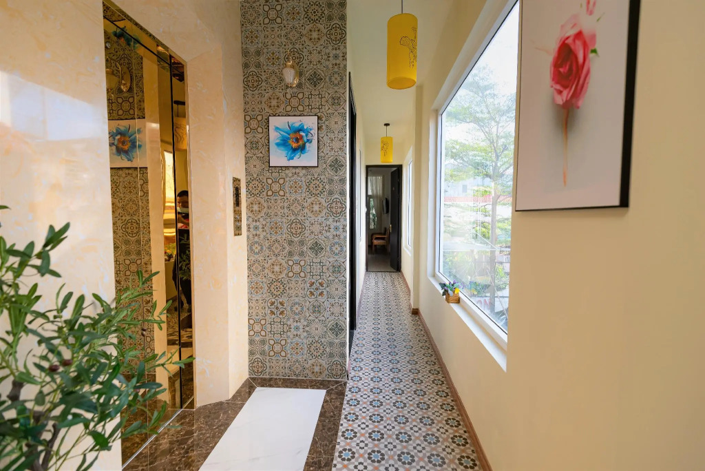 Flora Hotel Hue