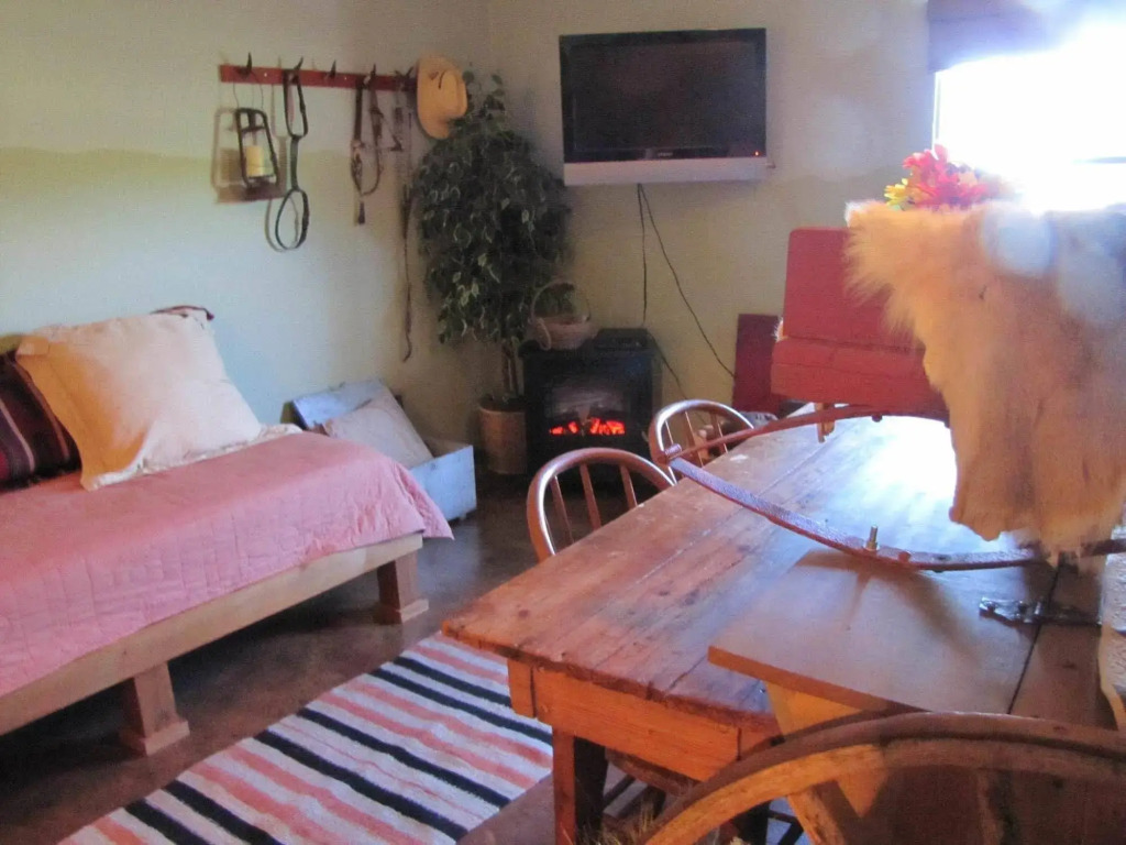 Covered Wagon B&B Guesthouse
