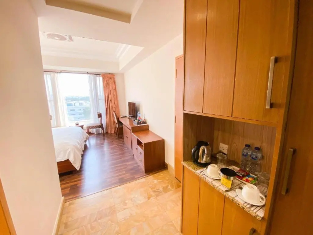Esquire Hotel Apartments