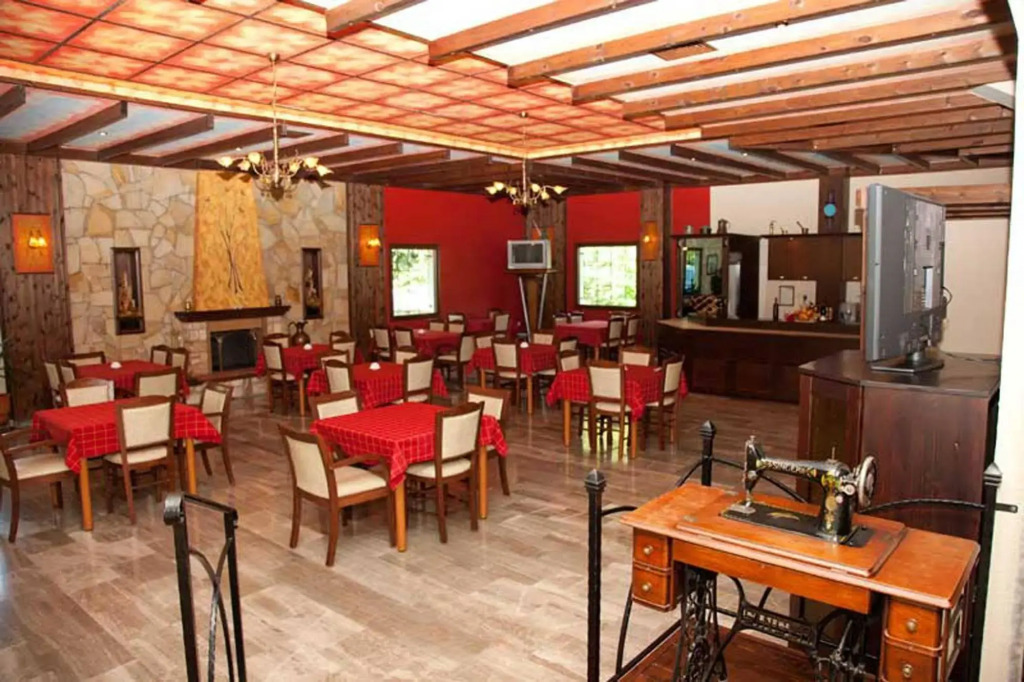 Spanias Hotel