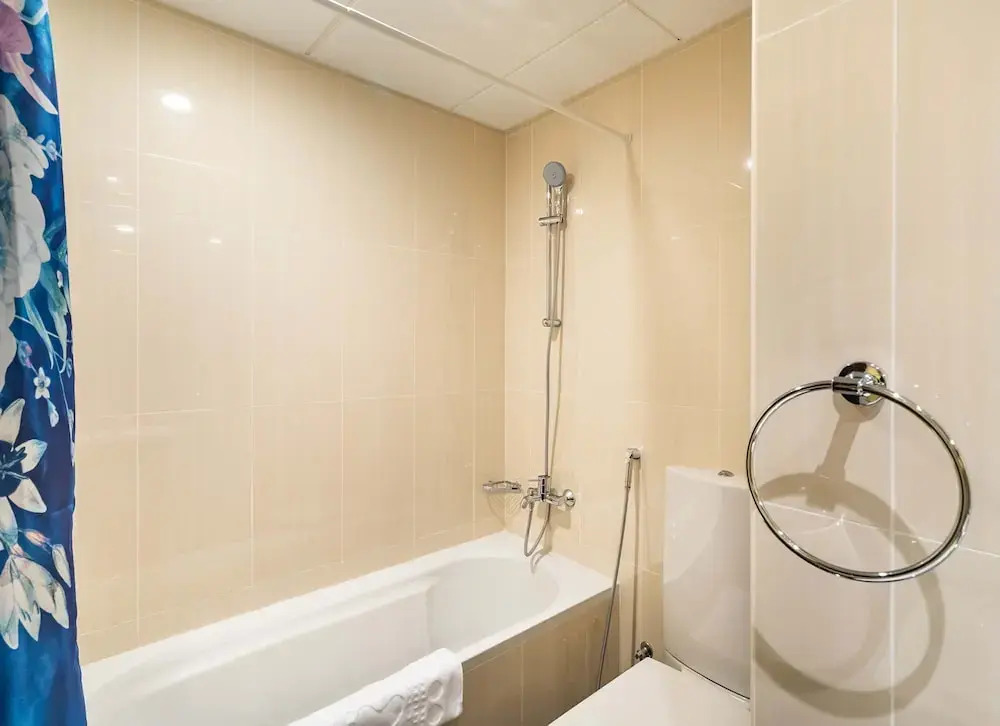 3BR Townhouse w Private Pool