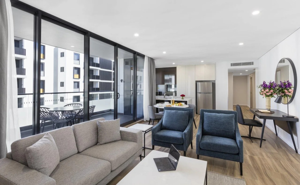 Meriton Suites Sydney Airport