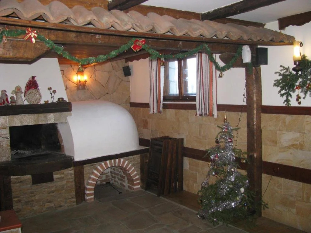 Mira Guest House