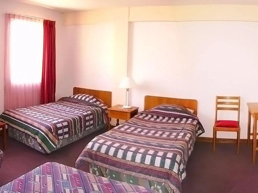 Tiquina Palace Hotel