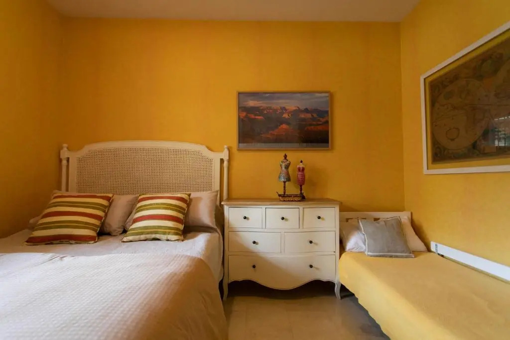 4 bedroom apartment close by beach in Fuengirola
