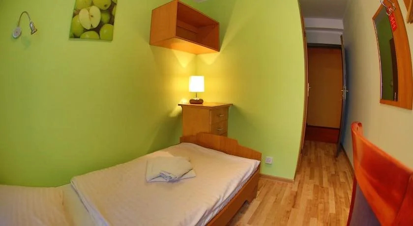 Hotel 3