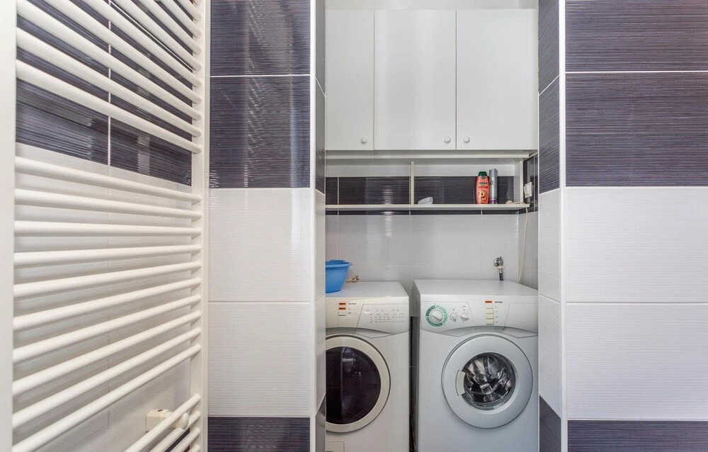 Awesome Home in Silo With Wifi and 2 Bedrooms