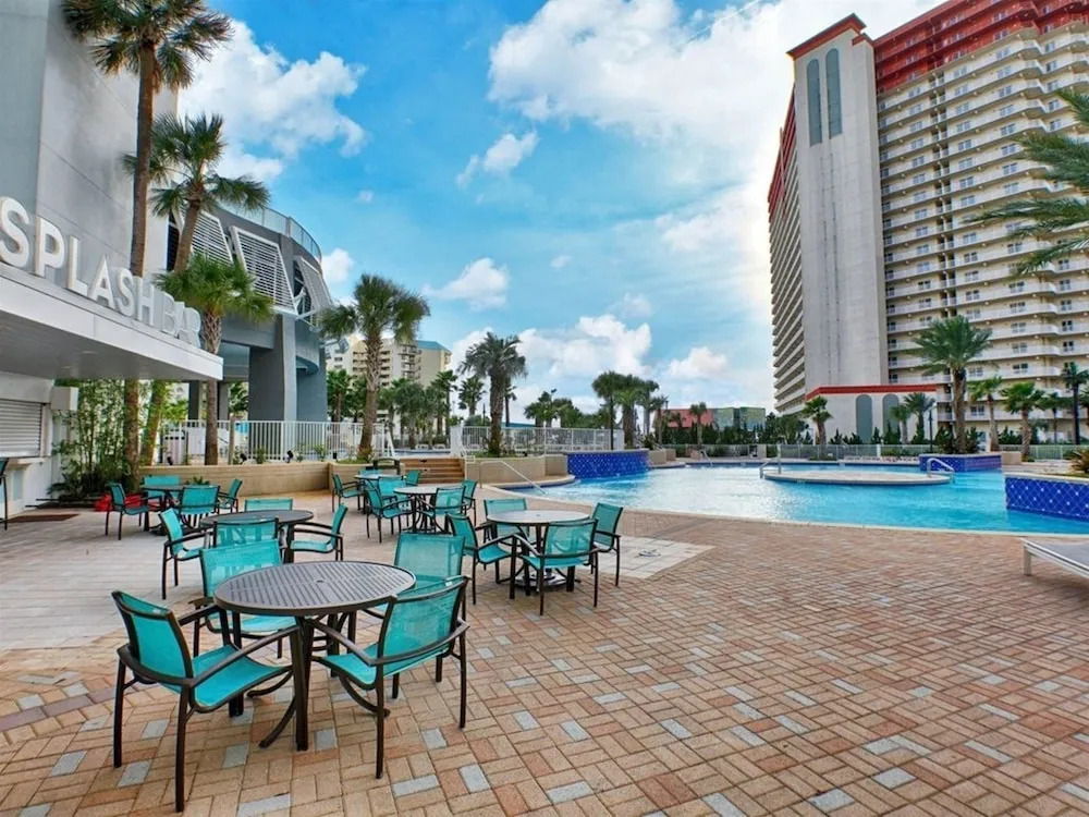 Laketown Wharf 802