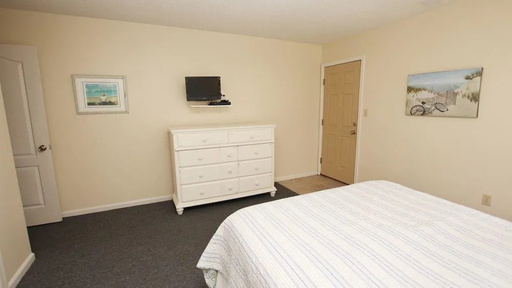 Stella Maris - 4 Br home by RedAwning