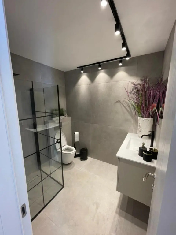 rooms 48