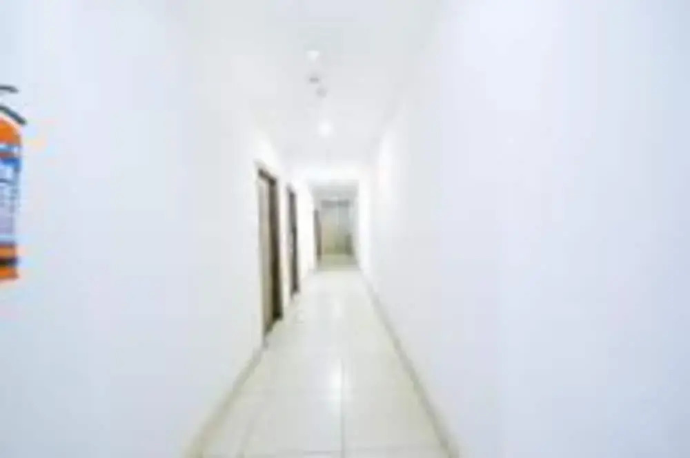 FabHotel The Residency 44 Noida