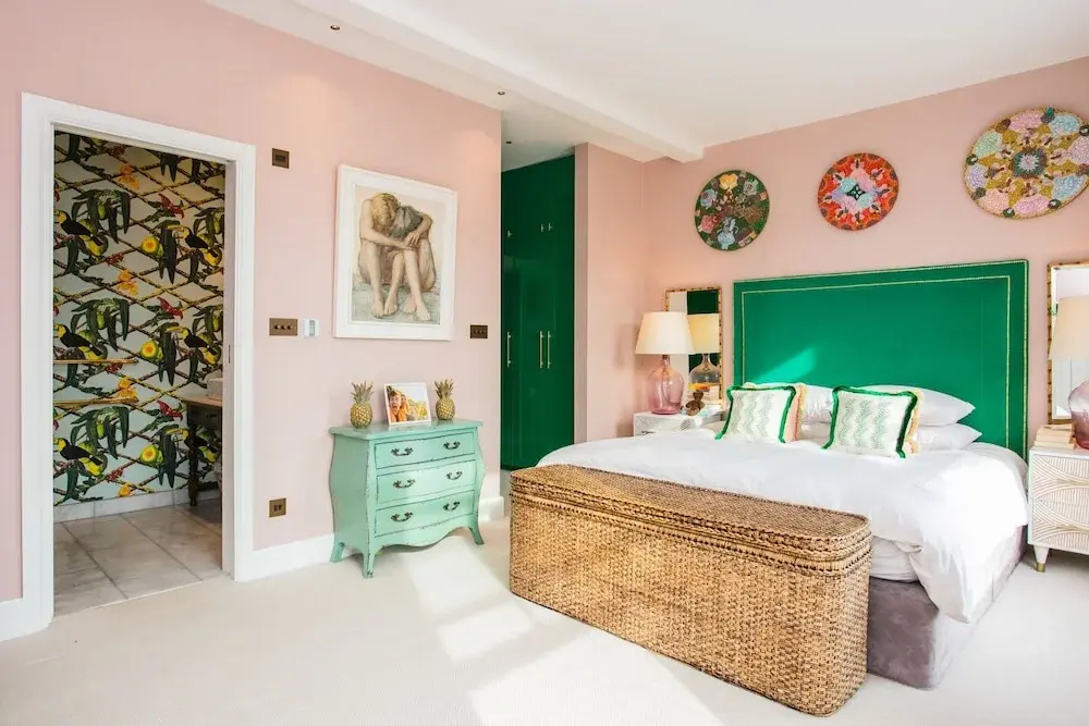 Quirky 2 Bedroom Portobello House With Roof Terrace