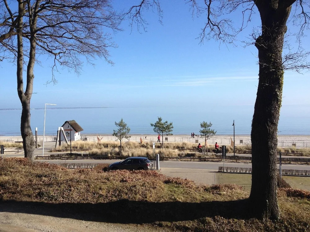 Am Hang 15 -seeblick- H15/007