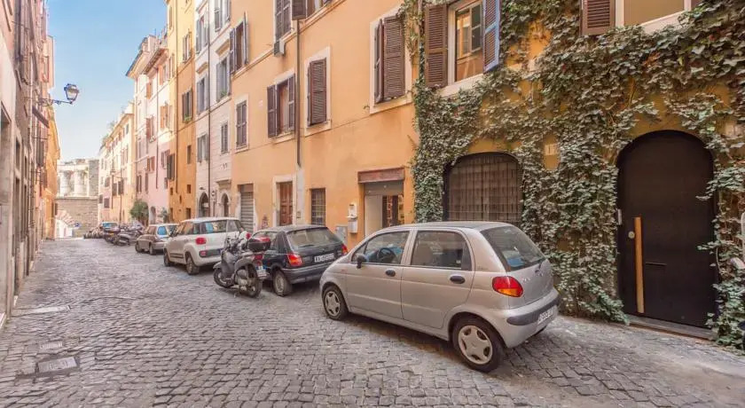 Via Baccina Forum Apartments