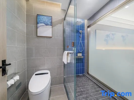 Kyriad Hotel (Yangzhou Slender West Lake Wugang Wanda Plaza)