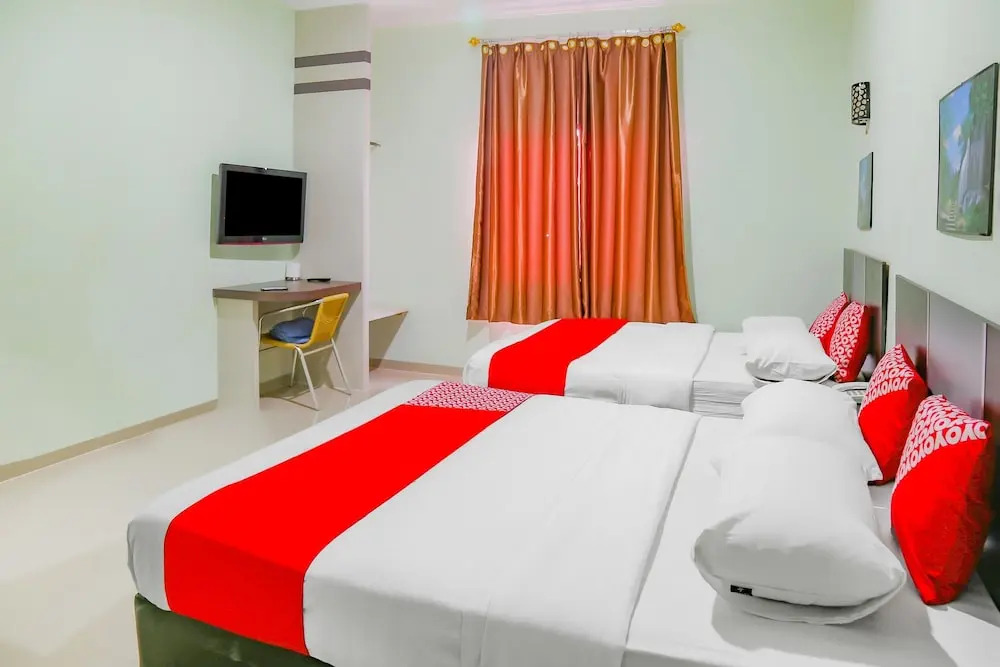 OYO 90269 Hotel Indorasa 2