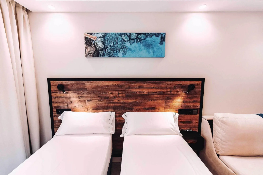 Posidonia Aparthotel