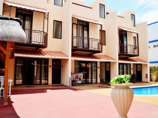 West Sand Holidays LICENSED BY THE TOURISM AUTHORITY 09926