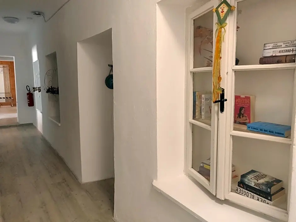 B&B Leonhard 7