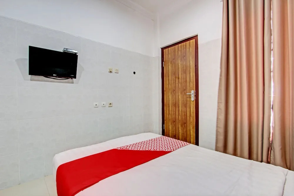 Hotel O Griya Lestari Pati 2