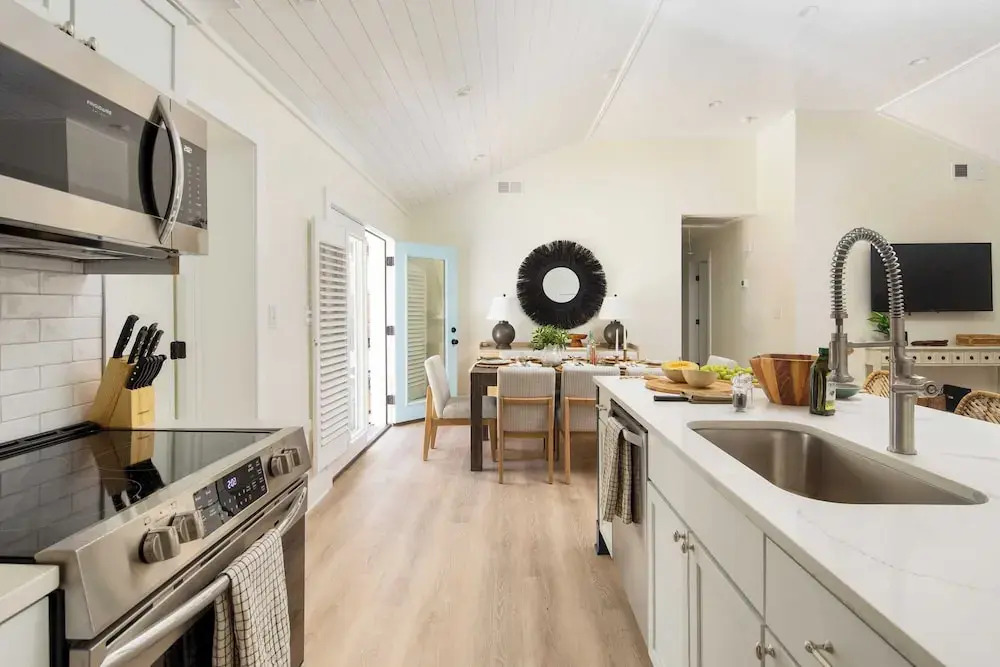 Sawyer by Avantstay Stunning Isle Of Palms Home w/ Pool!
