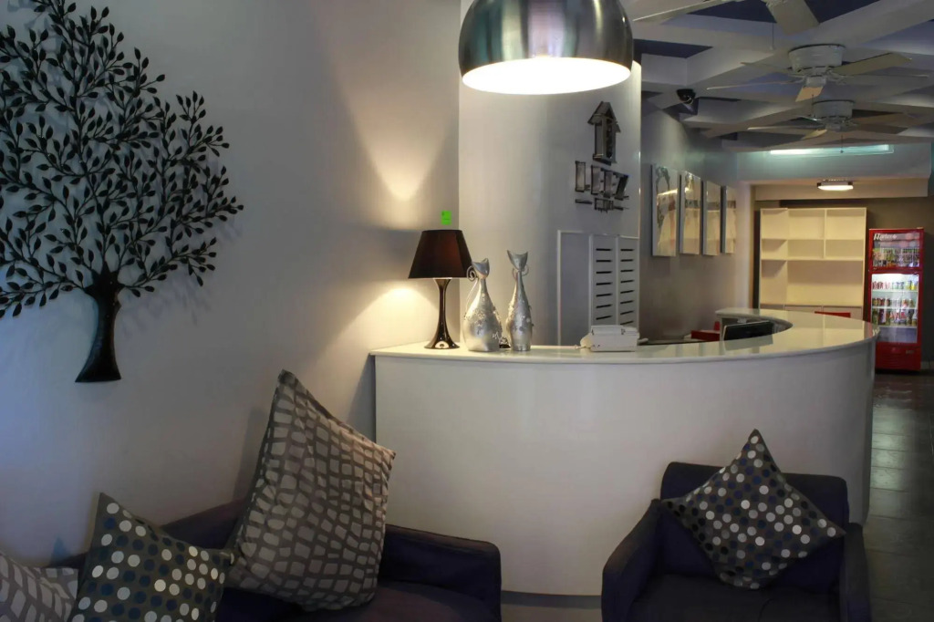 Leez Inn Malate