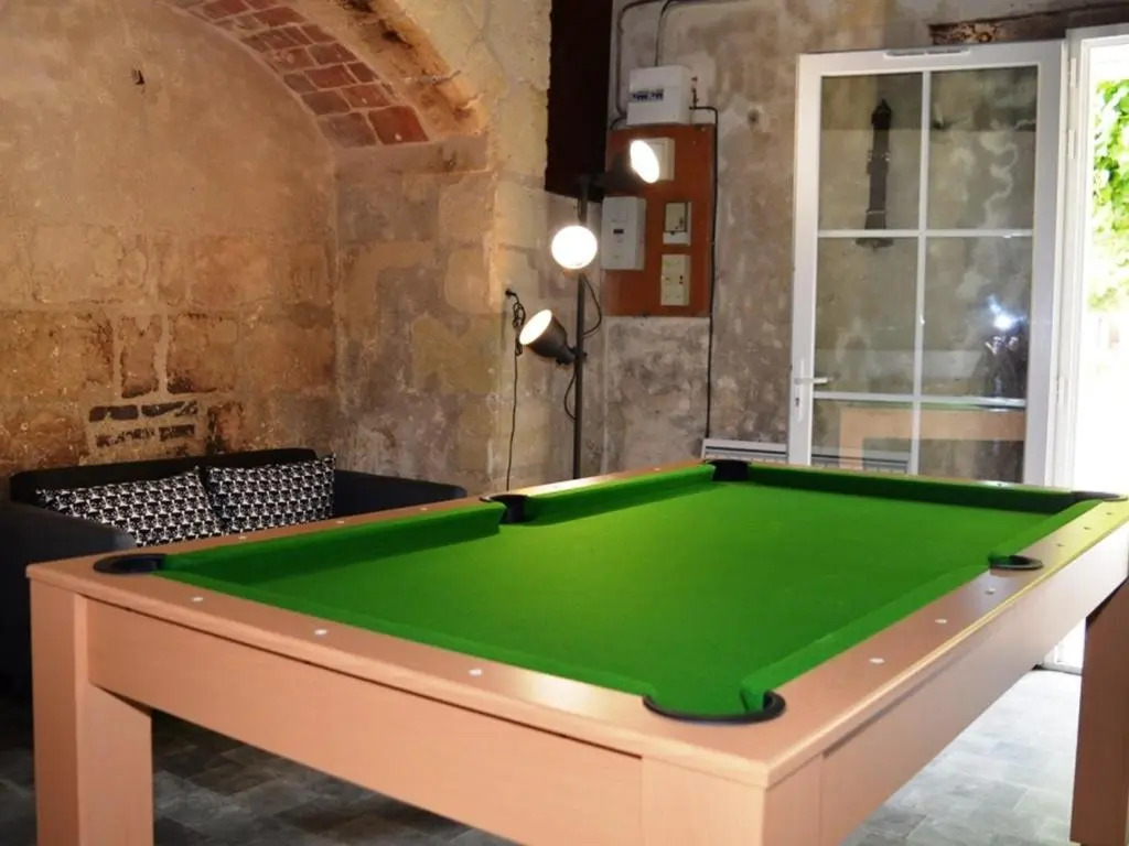 Maison troglodyte de charme avec salle de jeux et spa à Vouvray - FR-1-381-87
