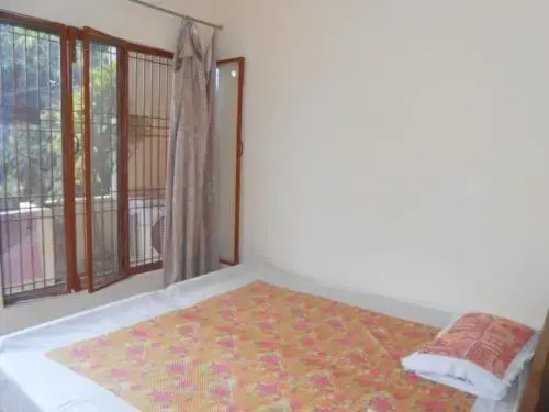 Maruti Guest House