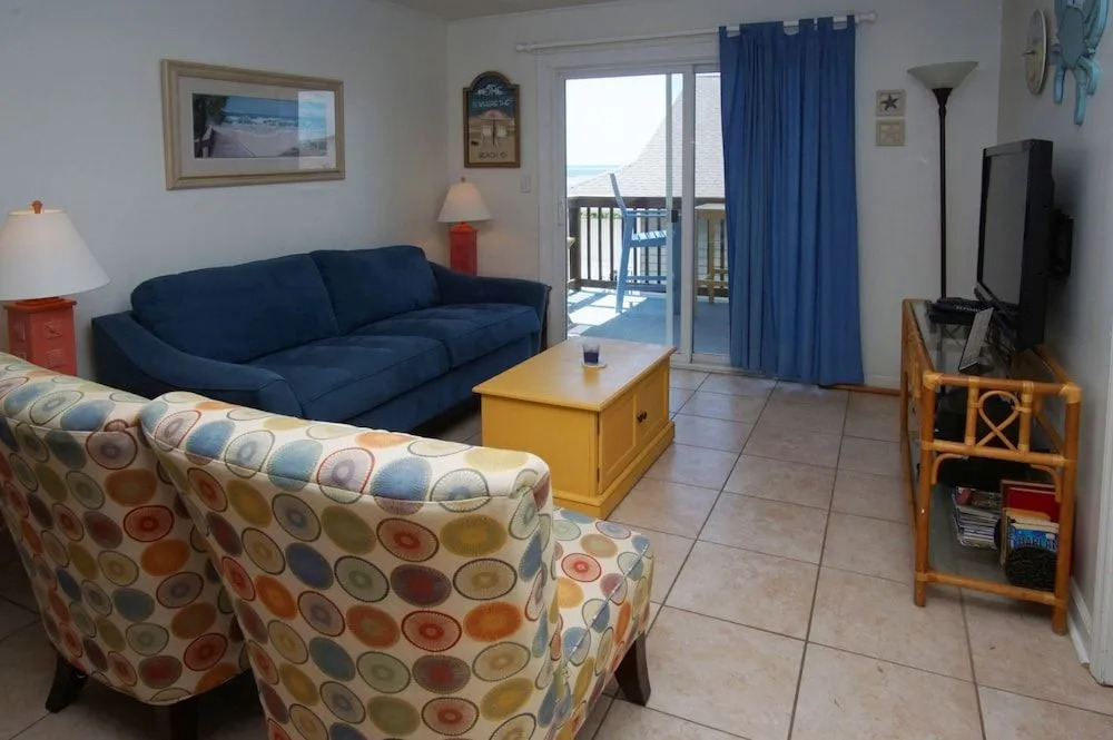 Beachmaster 201 by RedAwning