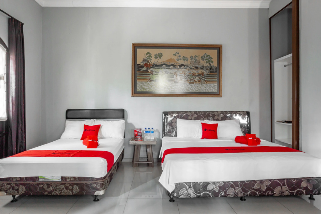 RedDoorz Syariah near RRI Malang